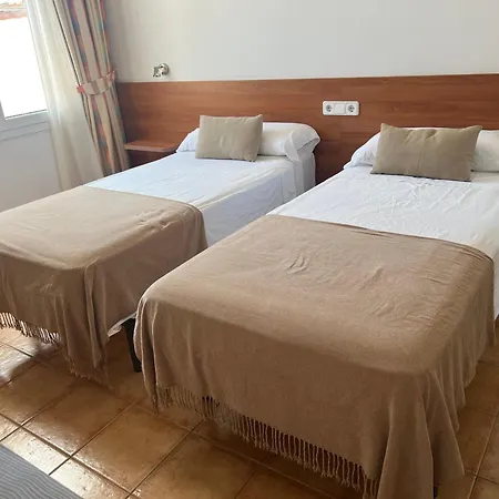 Vehí Hotel 2*
