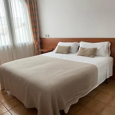 Hotel Vehí 2*