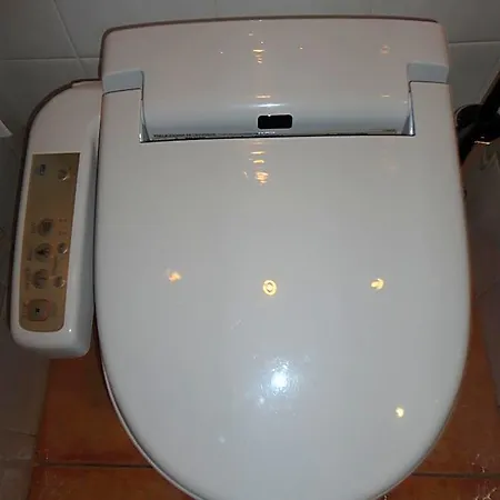 Vehi 2* 카다케스