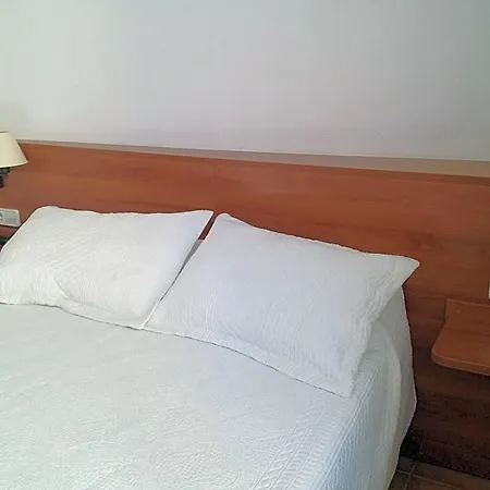 Vehí Hotel 2*