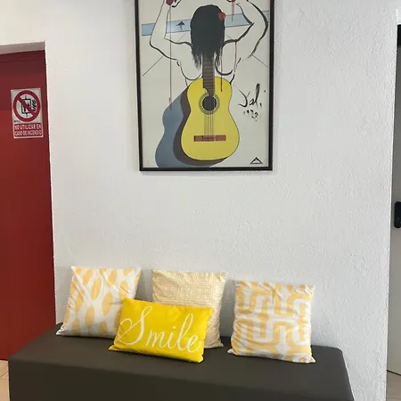 Vehi Hotel 2*